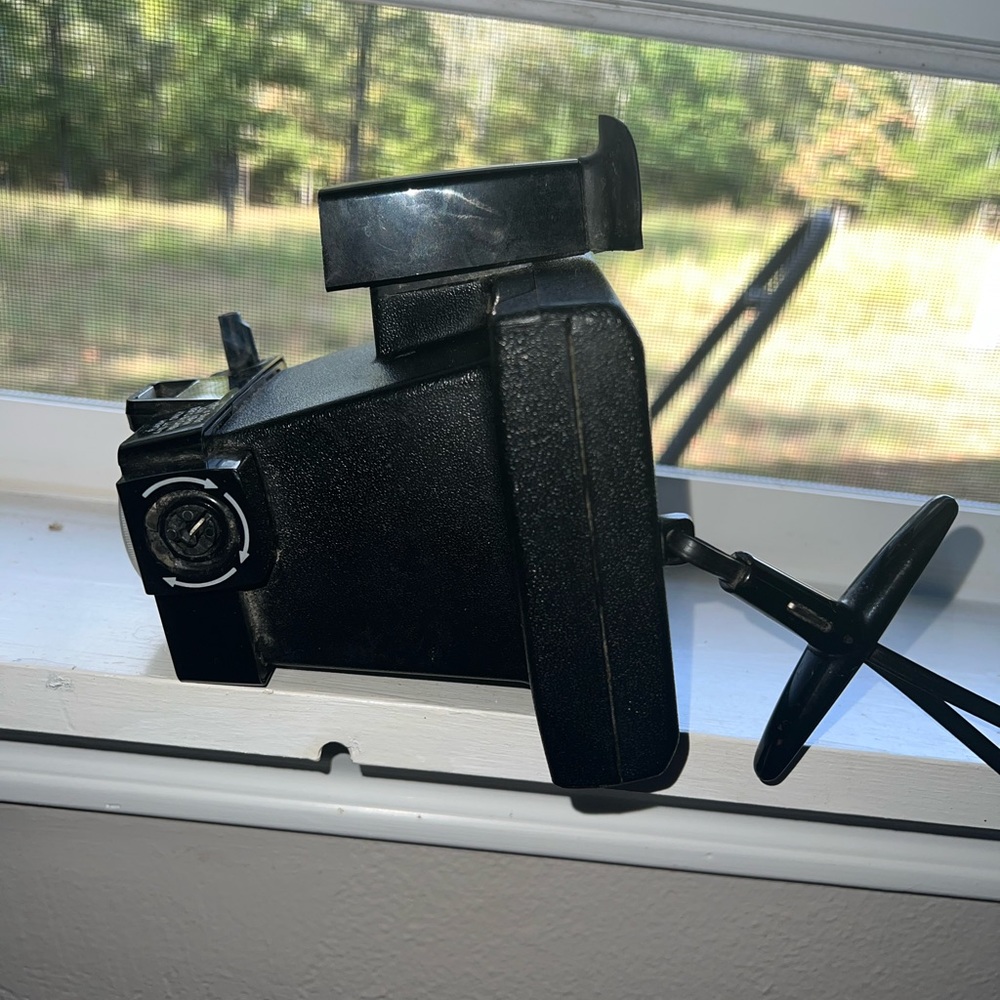 Free with purchase Vintage Polaroid land camera square shoot 2 - Picture 5 of 6